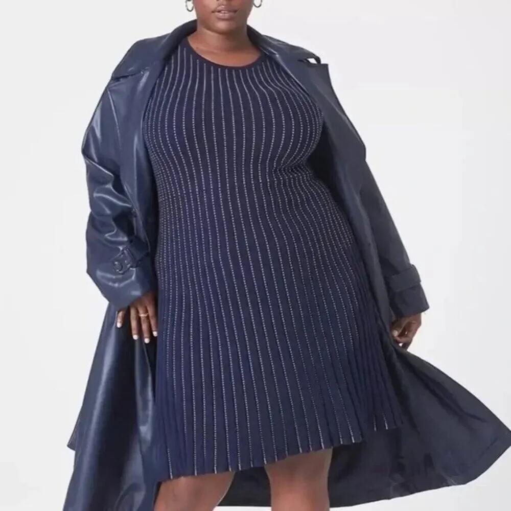Lane Bryant Navy Perfect Sleeve Crew Neck Fit & Flare Sweater Dress EUC 18/20